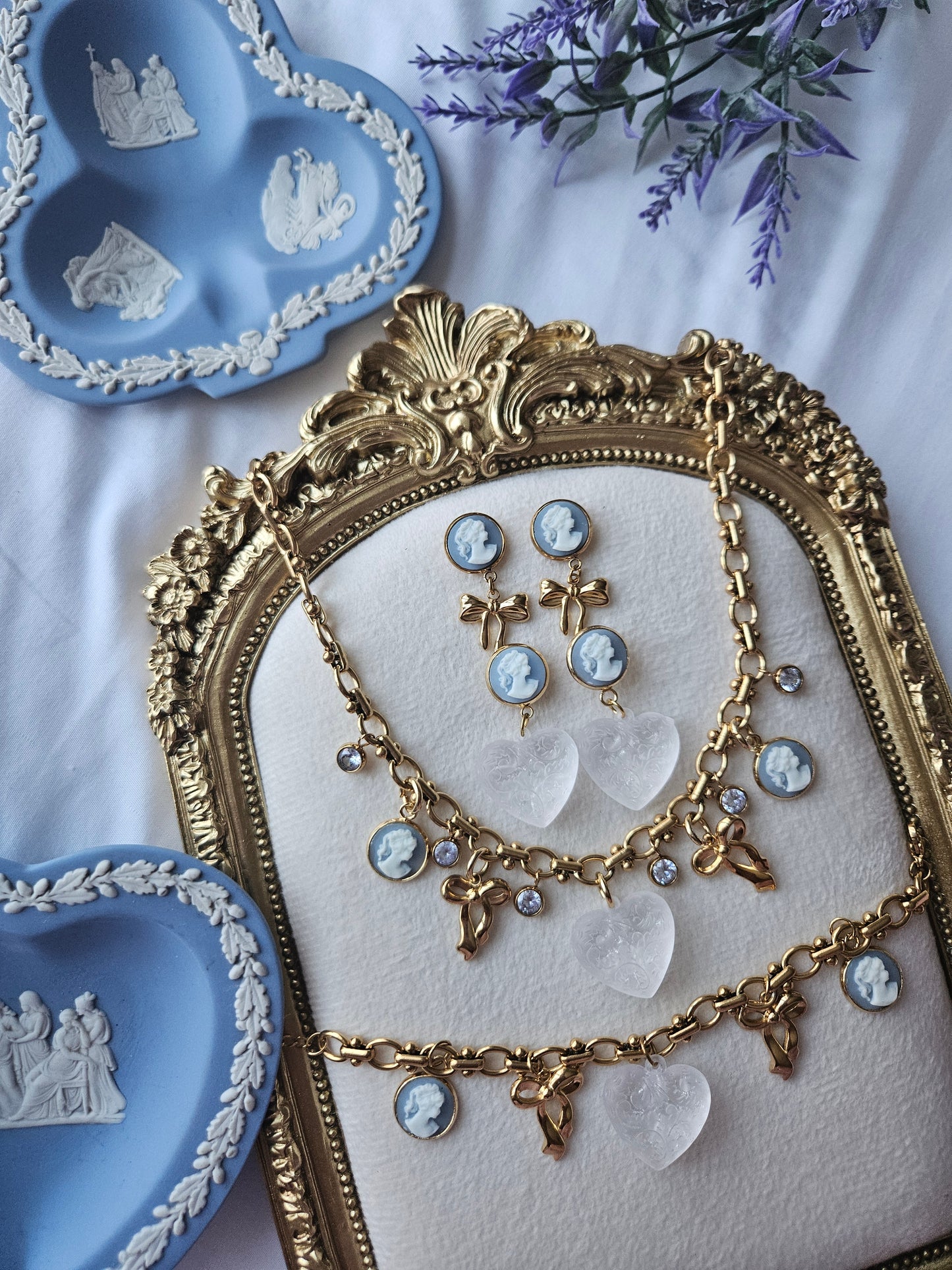 Lady Wedgewood Bracelet